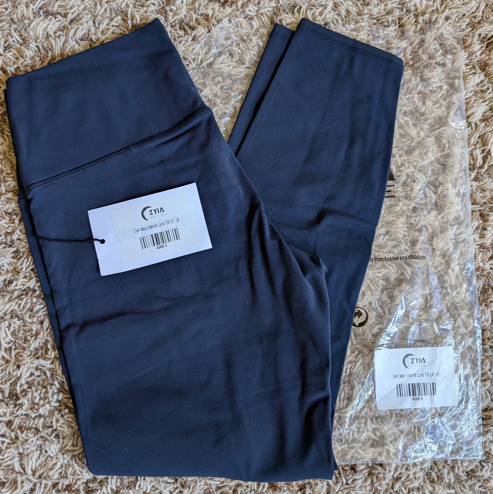 Zyia Dark Navy Warmth Luxe (24")